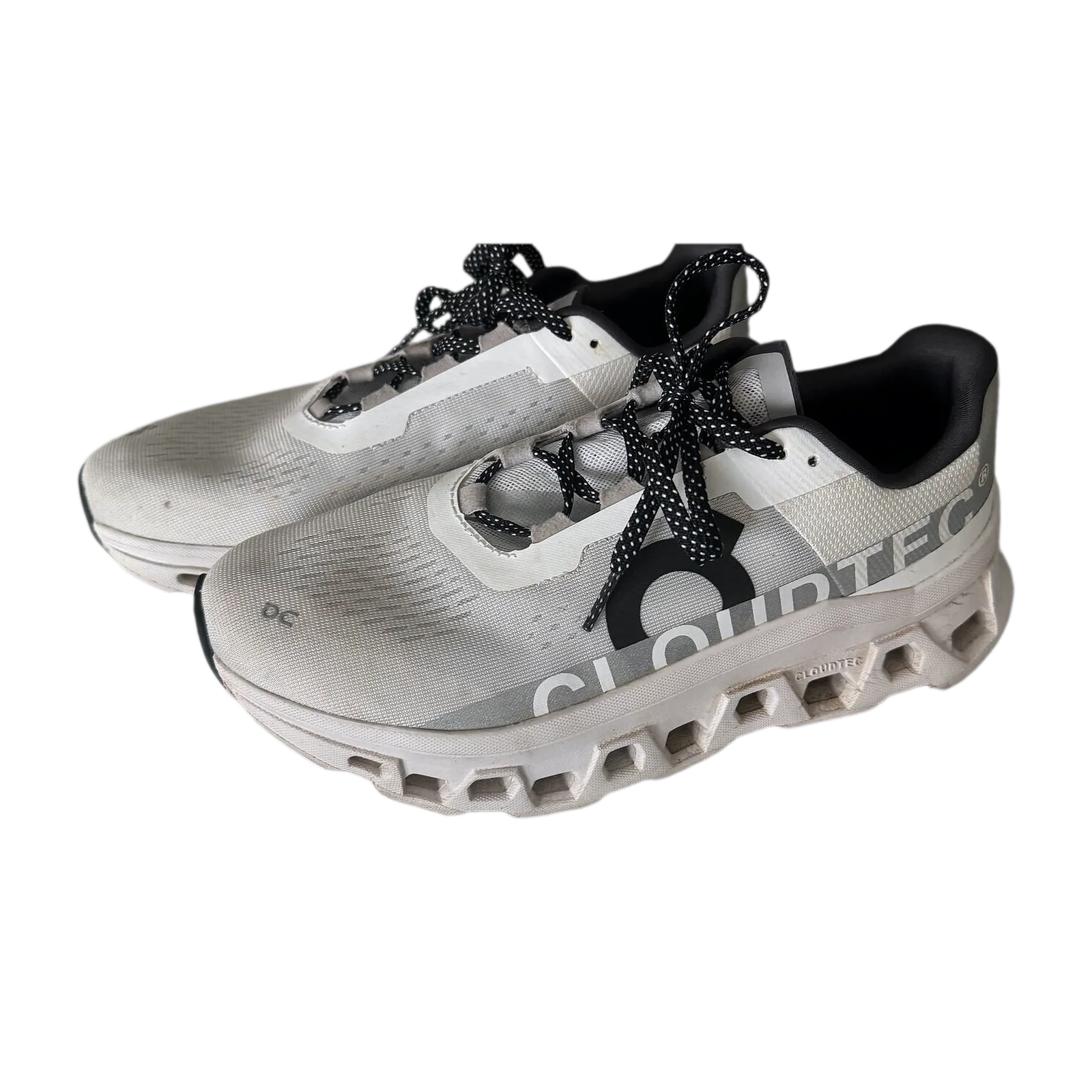 On Cloudmonster Sneakers